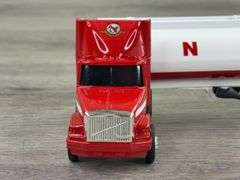 WhiteGMC WCA Aero Conventional NCRA Tractor Tanker, 1/64, Ertl, 1st Edition