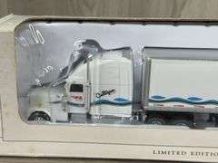 Freightliner Classic XL Culligan Is Water Transporter, 1/64, SpecCast