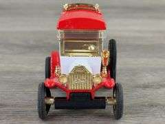 1913 Ford Model T Coca-Cola Van In Tin, 1/43, Commemorative Christmas Edition, Ertl