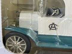 1917 Ford Model T Coors Pure Malted Milk Delivery Car Bank, 1/25, Ertl