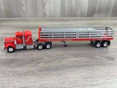 Lionel Lionelville Steel Tractor & Trailer, 12", O and O-27 Gauge
