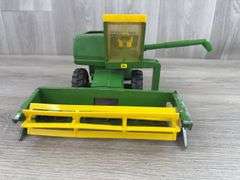 John Deere 6600 Combine, 1/24, Ertl, Gear Drive
