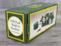 1930 Ford Model A John Deere Convertible Roadster, 1/25, Ertl Collectibles