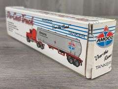 Ford LTL-9000 Amoco The Lead Free Three Tractor Tanker, 1/64, Ertl
