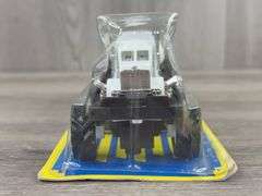 Super America Tractor Tanker, Super Friction Top Trucks, 10 3/4” Long, New Ray Toys, Plastic Not Fully Attached