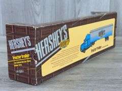 Freightliner Hershey's 100th Anniversary Tractor Trailer, 1/64, Ertl, Limited Edition