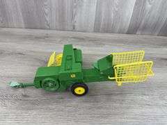John Deere 336 Baler, 1/16, Ertl