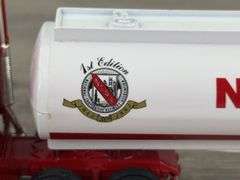 WhiteGMC WCA Aero Conventional NCRA Tractor Tanker, 1/64, Ertl, 1st Edition