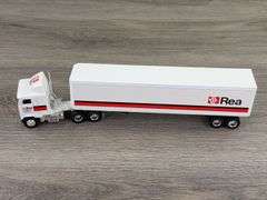 Mack Ultra-Liner Rea Magnet Wire Tractor Trailer, 1/64, Ertl