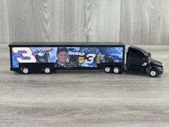 Kenworth Dale Earnhardt Jr #3 Oreo/Ritz Transporter, 1/64, Action