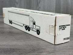 Freightliner 120 Conventional SJ Trucking Tractor Trailer, 1/64, Ertl