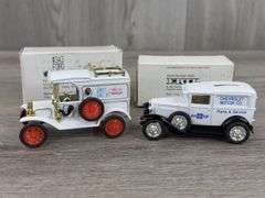 1918 Ford Model T 1992 Parts Payoff Delivery Van, 4", Ertl; 1930 Chevrolet Motor Co. 1/2 Ton Delivery 4", Ertl