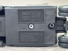 Freightliner 120 Conventional SJ Trucking Tractor Trailer, 1/64, Ertl