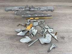 John Deere Project Parts-1/16, Tractor, Coulters, Rims, Plow