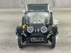 1925 Rolls-Royce Silver Ghost, Silver/Black,1/24, Certificate of Authenticity,  Franklin Mint Precision Models, Styrofoam Included But No Box