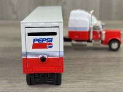 Peterbuilt 379 Conventional Pepsi Express Semi Bank, 1/64, Liberty Classics By SpecCast, Lockable Coin Bank, Limited Edition