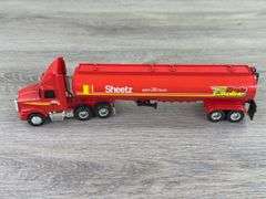WhiteGMC Aero Conventional Sheetz Gasoline Tractor Tanker, 1/64, Ertl
