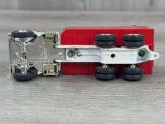 3 Feed Trucks, 1/64, Ertl, 1 Is Favorite Farm Supply