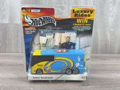 #10 Johnny Benson Valvoline, #10 Scott Riggs Nesquik & John Andretti #43 Cheerios Luxury Rides 1/64, Hot Wheels