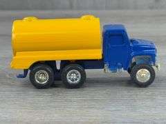 3 Tanker Trucks, 1/64, Ertl, 1 Has Been Repaired, 1 Is Custom