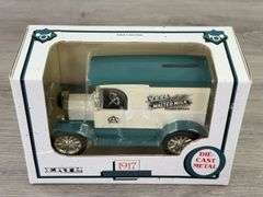 1917 Ford Model T Coors Pure Malted Milk Delivery Car Bank, 1/25, Ertl