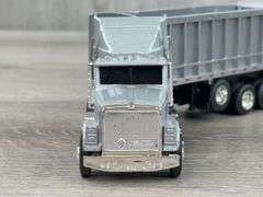 International Navistar Truck W/2 Dump Trailers, 1/64, Custom