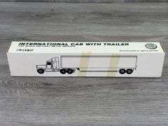 Freightliner 120 Conventional SJ Trucking Tractor Trailer, 1/64, Ertl