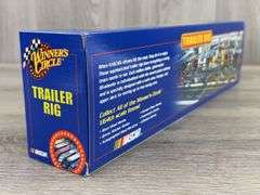Dale Earnhardt Jr. #3 Nilla Wafers Trailer Rig, 1/64, Action, Winner's Circle