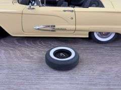 1959 Ford Thunderbird Convertible, Casino Cream, 1/24, Certificate of Title, Limited Edition Serial #2334, Danbury Mint