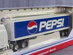 Peterbilt 379 Pepsi Conventional Semi, 1/64, Liberty Classics By SpecCast, Limited Edition