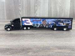 Kenworth Dale Earnhardt Jr #3 Oreo/Ritz Transporter, 1/64, Action
