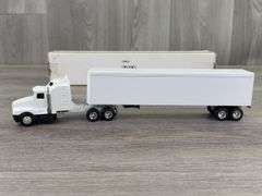 Kenworth T600A White Tractor Trailer, 1/64, Ertl