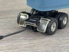 Freightliner C120 Werner Enterprises Semi Truck and Trailer Metal Collector Bank, 1/64, SpecCast,  Limited Edition