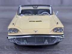 1959 Ford Thunderbird Convertible, Casino Cream, 1/24, Certificate of Title, Limited Edition Serial #2334, Danbury Mint