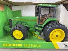 John Deere 8400 MFWD Duals, 1/16, 1994 Special Edition