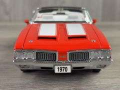 1970 Oldsmobile 442 W-30, Rally Red, 1/24, Danbury Mint, Certificate Of Title