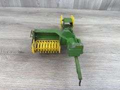 John Deere 24T Baler, 1/16, Ertl