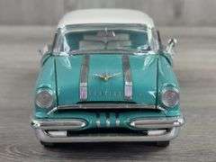 1955 Pontiac Star Chief Custom Catalina Hardtop, Tuquoise/White, 1/24, Franklin Mint Precision Models, Certificate Of Authenticity