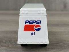 International Navistar Pepsi Beverage Truck, 1/64, Ertl, 1992, #1