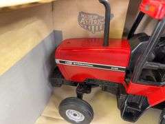 Case International 5120 Row Crop Duals, 1/16, Ertl