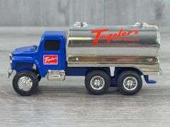 3 Tanker Trucks, 1/64, Ertl, 1 Has Been Repaired, 1 Is Custom