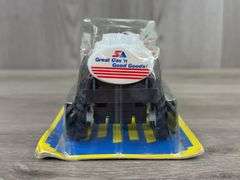 Super America Tractor Tanker, Super Friction Top Trucks, 10 3/4” Long, New Ray Toys, Plastic Not Fully Attached
