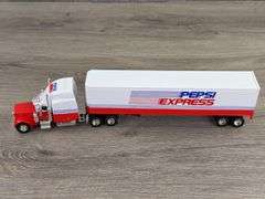 Peterbuilt 379 Conventional Pepsi Express Semi Bank, 1/64, Liberty Classics By SpecCast, Lockable Coin Bank, Limited Edition