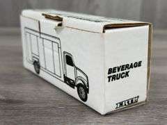International Navistar Dr. Pepper Beverage Truck, 1/64, Ertl