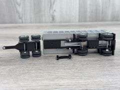 International Navistar Truck W/2 Dump Trailers, 1/64, Custom