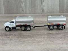 2 Delhi Dairy Tankers & Pups, 1/64, Ertl
