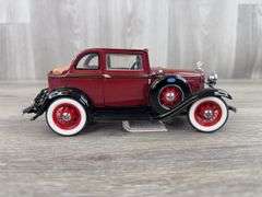 1932 Ford V8 Convertible Sedan, Bonnie & Clyde Edition, 1/24, Maroon/Black, Franklin Mint Precision Models, Collector Portfolio, Paperwork & Accessories Included