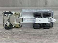 3 Cattle Trucks, 1/64, Ertl
