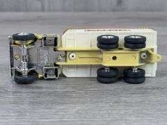 Tyler Transport & Co-Op Feed Trucks, 1/64, Ertl