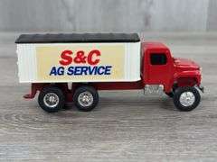 3 Grain Trucks, 1/64, Ertl, Penrod